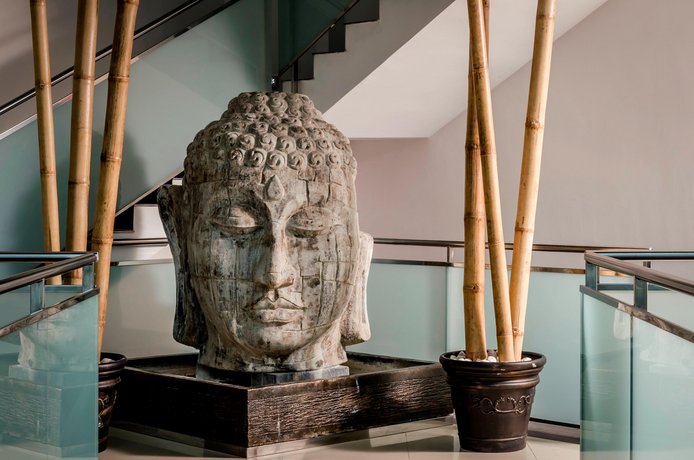 Exe Cunit Suites & Spa