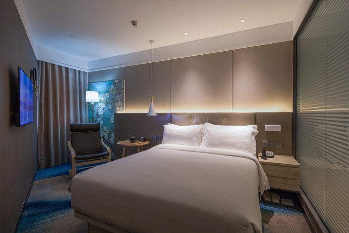 Ranz Hotel Sea World Branch