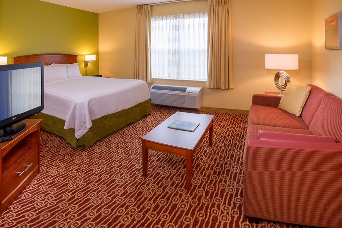 Towneplace suites chantilly dulles south united states