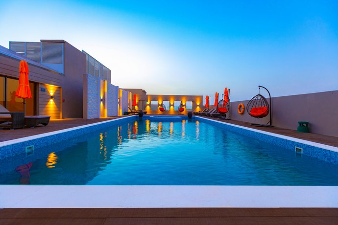 Seeb Hotel Dubai Production City