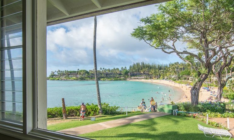 Napili Surf Beach Resort