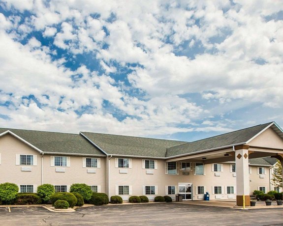 Quality Inn & Suites Dixon