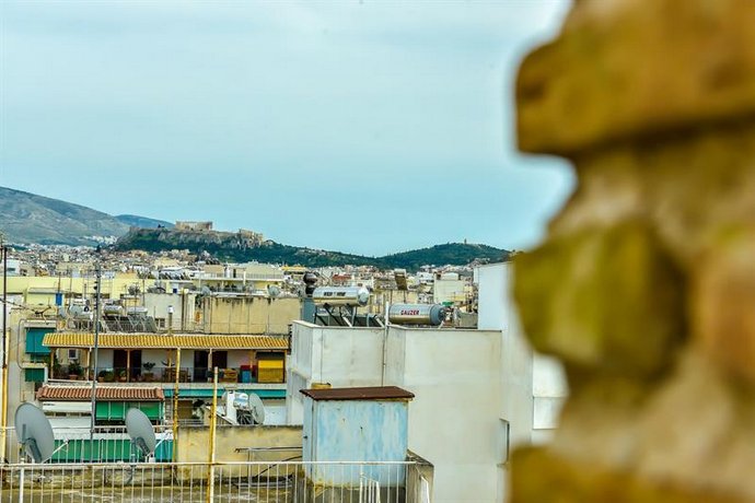 Colorful Apartment with View Acropolis