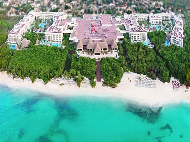 Family Concierge at Paradisus Esmeralda - All Inclusive