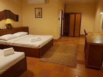 Pakse Hotel & Restaurant