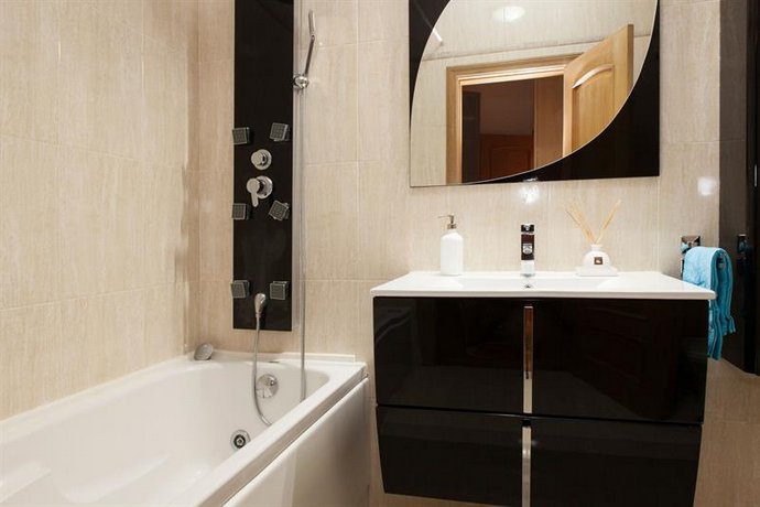 Expo Deluxe by Homing