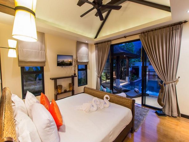 Tulip Pool Villa