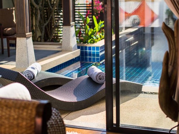 Tulip Pool Villa