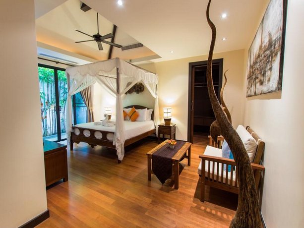 Tulip Pool Villa