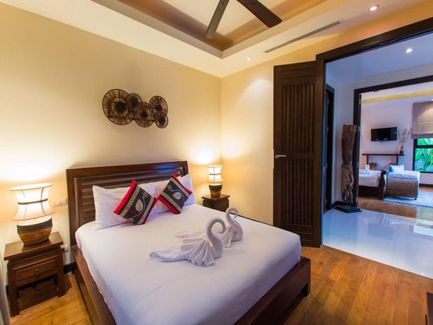 Tulip Pool Villa