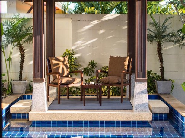 Tulip Pool Villa