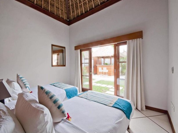 Villa Alore