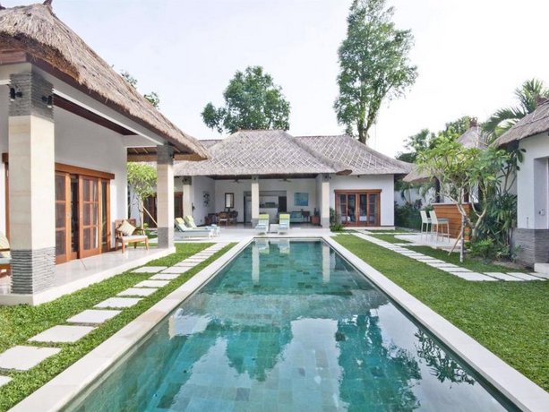 Villa Alore