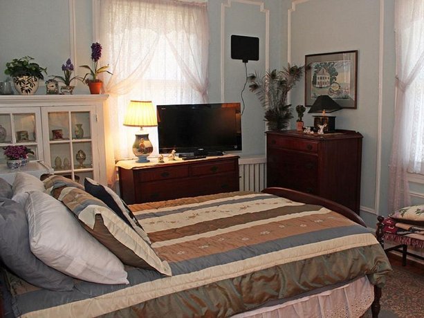 Port City Guest House