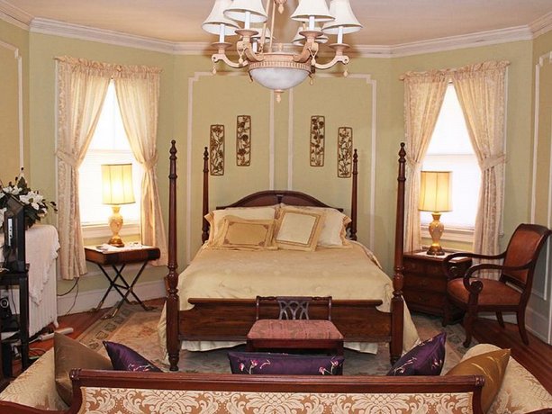 Port City Guest House