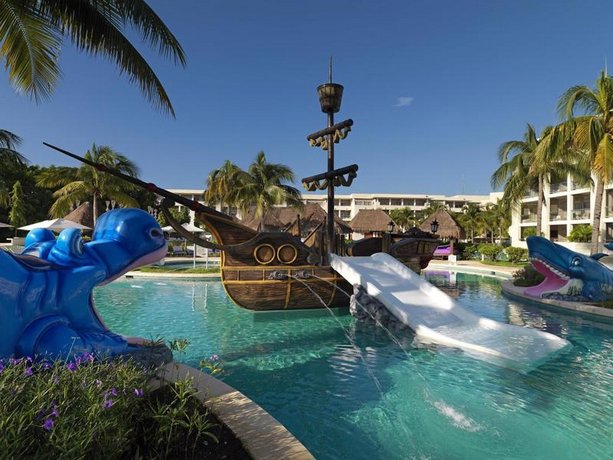 Family Concierge at Paradisus Esmeralda - All Inclusive