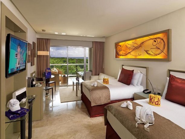Family Concierge at Paradisus Esmeralda - All Inclusive