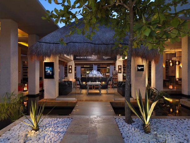 Family Concierge at Paradisus Esmeralda - All Inclusive