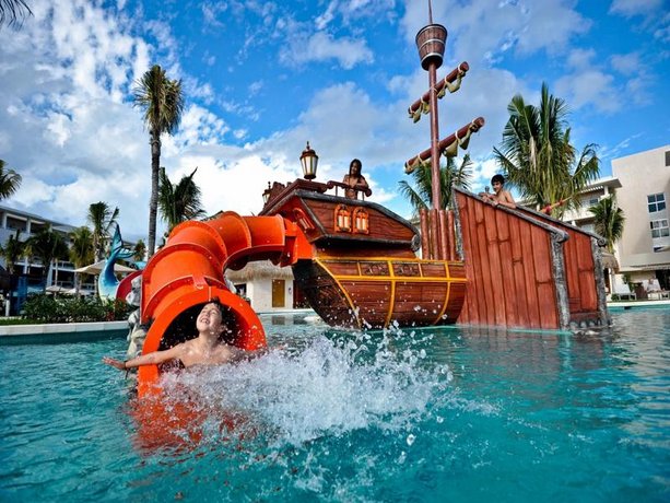 Family Concierge at Paradisus Esmeralda - All Inclusive