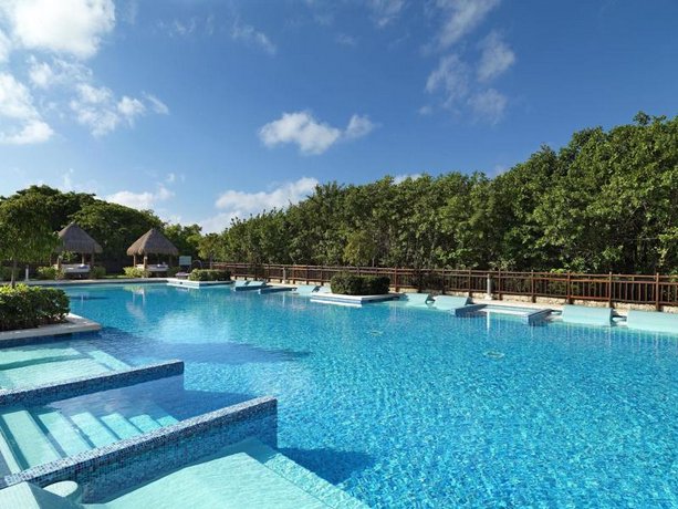 Family Concierge at Paradisus Esmeralda - All Inclusive