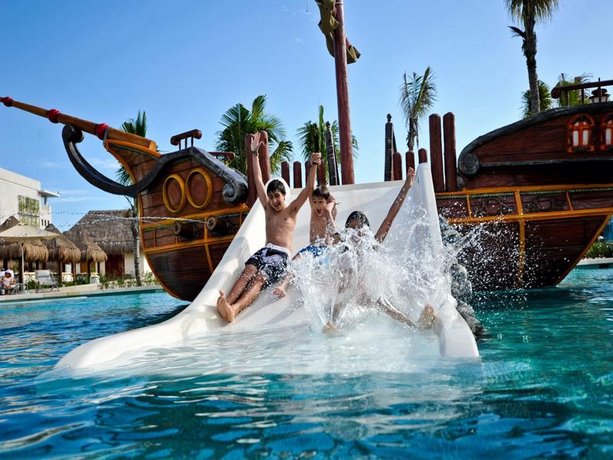 Family Concierge at Paradisus Esmeralda - All Inclusive