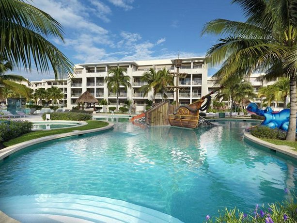 Family Concierge at Paradisus Esmeralda - All Inclusive
