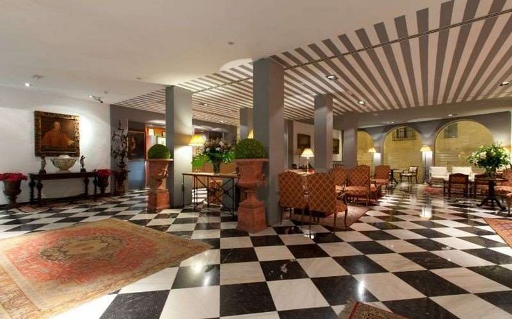 Hotel Dona Maria Seville