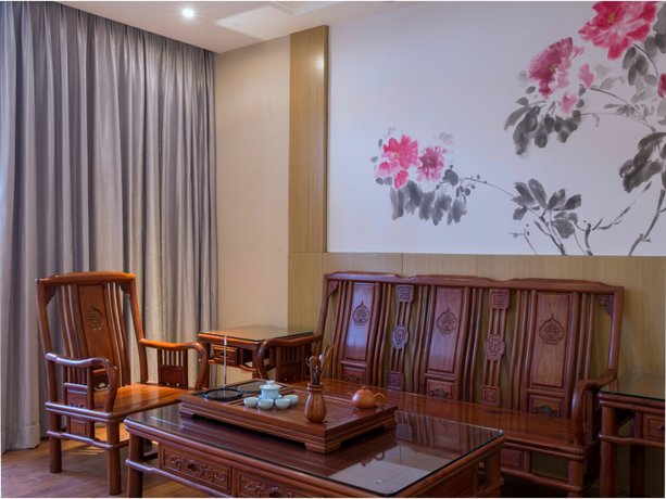Paco Business Hotel Luo Gang Wan Da Branch
