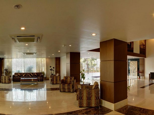 OYO 642 The Atrium Boutique Hotel
