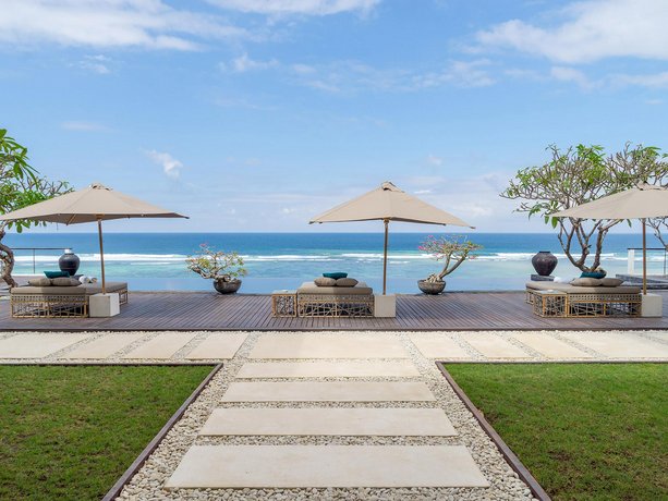 Grand Cliff Nusa Dua - an elite haven