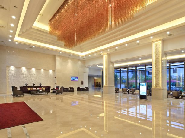 Dongguan Yingbing Hotel