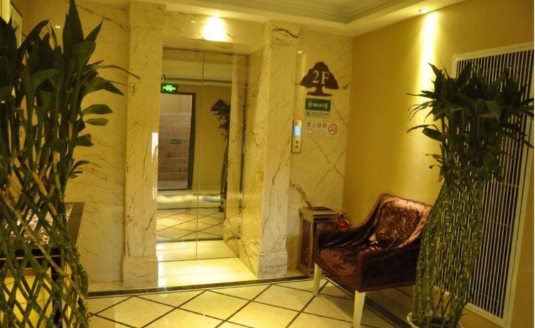 GreenTree Inn GanSu LanZhou YanBei Road United University Express Hotel