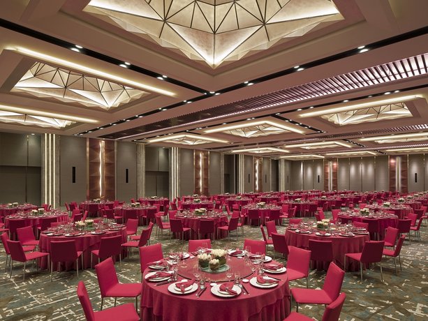New World Guiyang Hotel