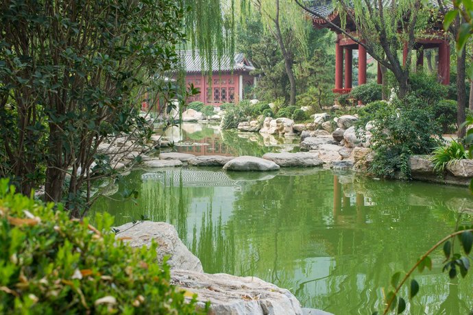 James Joyce Coffetel XiAn Huaqing Hot Spring
