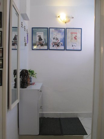 Homey 1-BR Apt