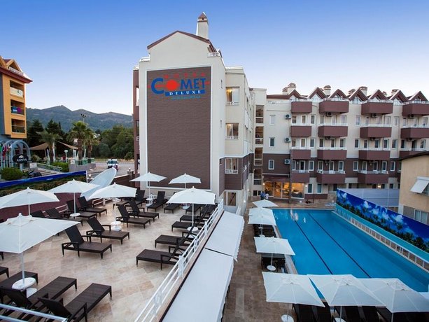 Comet De Luxe Hotel