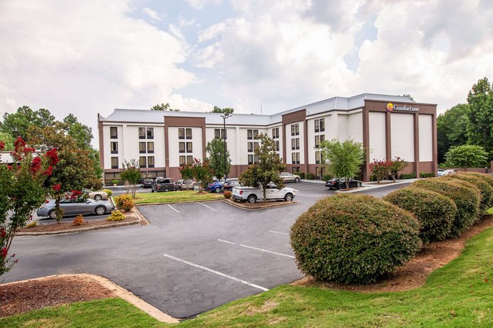Comfort Inn Haywood Mall Area