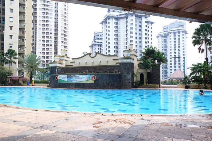 Cozy 2BR Mediterania Palace Kemayoran near to Jiexpo Kemayoran By Travelio
