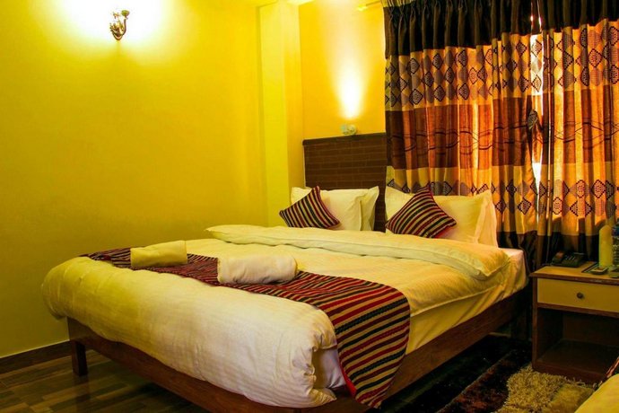 Hotel Adam Pokhara 