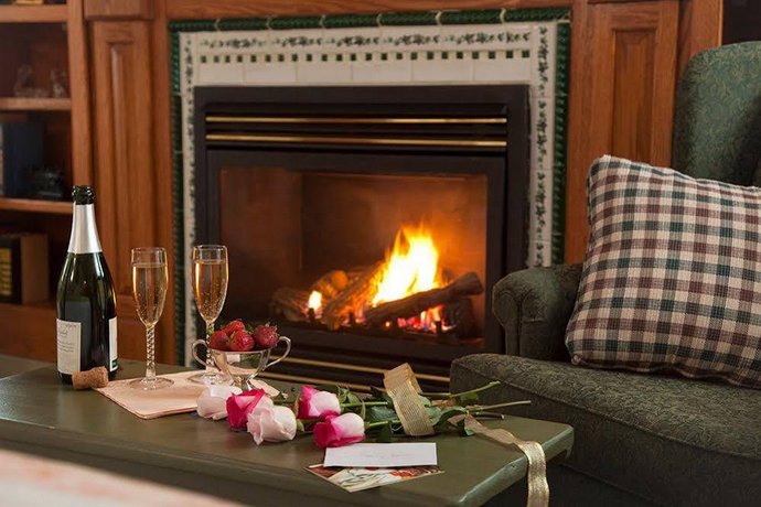 Country Hearth Bed Breakfast New Holland Compare Deals