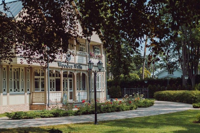 Wooden Villa 