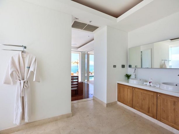 Villa White Tiger