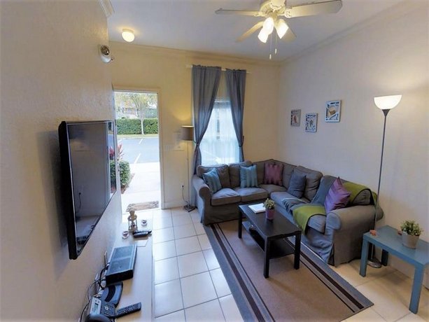 ACO Lucaya Village Resort 3 Bedroom Vacation Home 1503