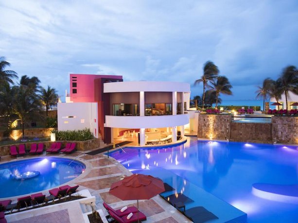 Altitude By Krystal Grand Punta Cancun - All Inclusive