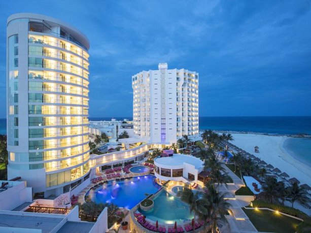 Altitude By Krystal Grand Punta Cancun - All Inclusive