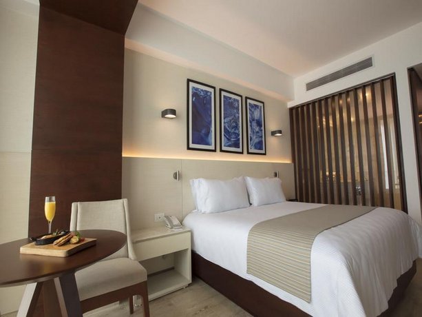 Altitude By Krystal Grand Punta Cancun - All Inclusive