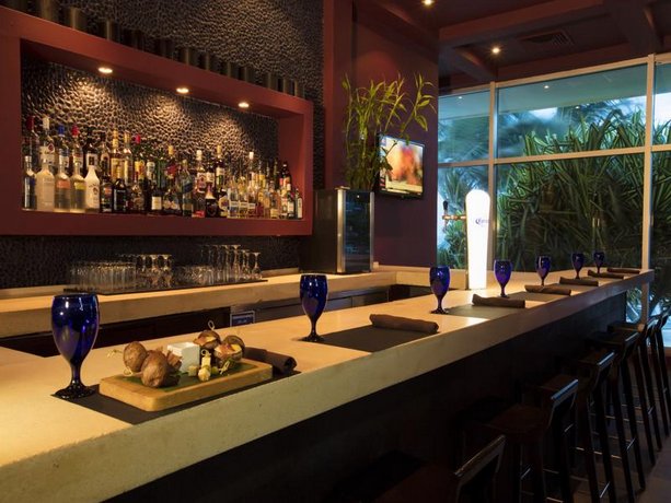 Altitude By Krystal Grand Punta Cancun - All Inclusive