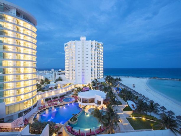 Altitude By Krystal Grand Punta Cancun - All Inclusive