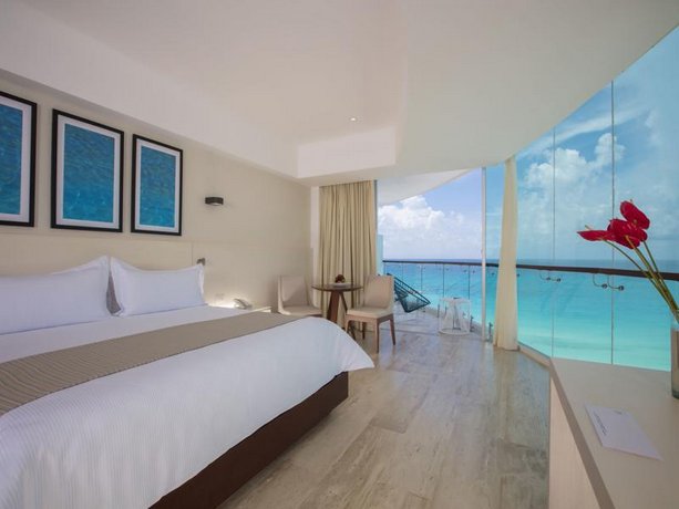 Altitude By Krystal Grand Punta Cancun - All Inclusive