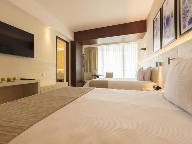Altitude By Krystal Grand Punta Cancun - All Inclusive